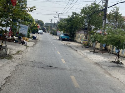 Bán tòa trọ cao cấp 970m2, 3 tâng. thu nhập 2.5tỷ/năm. tăng nhơn phú b, tp.thủ đức. chỉ 60 tỷ 0