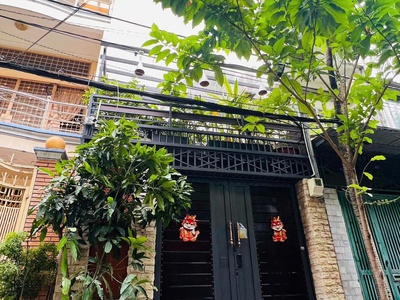 Khan hiếm  hẻm cán bộ 4m   lề đường, bùi đình túy, phường 12, bt -  4x18m  - kc: 4 tầng  5pn  - chỉ 1