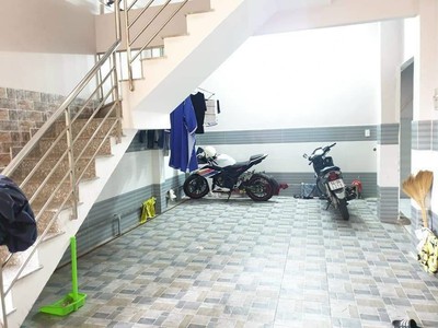 Gấp bán chdv lê văn quới 132m2 hẻm 5m 4 tầng 23 phòng doanh thu 70tr tháng nhỉnh 11 tỷ 1