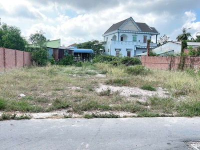 Bán đất mặt tiền đường nhựa phan đăng lưu cách đường nhựa bùi công minh 50 m 2