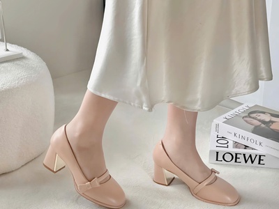 Công Ty Quốc Định sản xuất giày nữ hot trend tìm sỉ 5