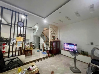 Bán gấp nhà 3 tầng linh xuân   90m    hẻm ô tô 7 chỗ   giá tốt khó tin   di chuyển mọi nơi dễ dàng 3