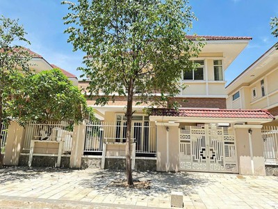 Chính chủ bán biệt thự vườn mát mẻ thích hợp nghỉ dưỡng- thủ dầu một, bình dương 0