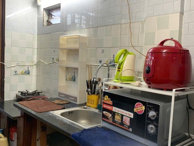 Chính chủ cần cho thuê nhà tầng 5 địa chỉ: nhà số 12, ngõ 15/24 đường phương mai đống đa hà nội 2
