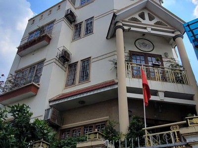 Bán gấp biệt thự cao cấp   hẻm vip huỳnh tấn phát, quận 7   giá tốt chính chủ 0