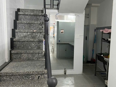 Chính chủ cho thuê nhà nguyên căn khu hàng xanh - xvnt - bạch đằng 2