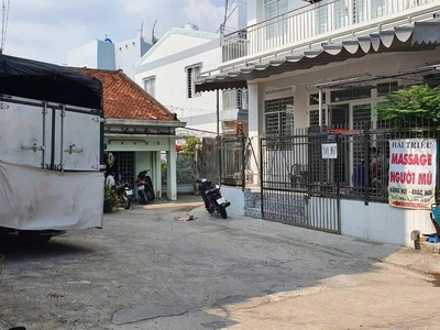 Bán nr 637 cách mạng tháng tám, 2,95 tỷ, 45m2, view đẹp, giá cực chất 0
