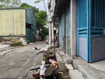 Chính chủ muốn chuyển  nhượng đất   tặng nhà cấp 4   tại khu tt quân đội nhà máy z49 1