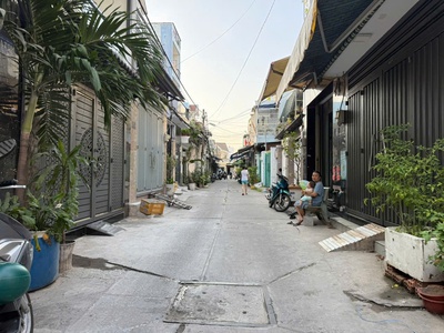 Bán gấp nhà lô tư gò xoài hẻm 7m thông kd 52m2,2 tầng nhỉnh 4 tỷ 0