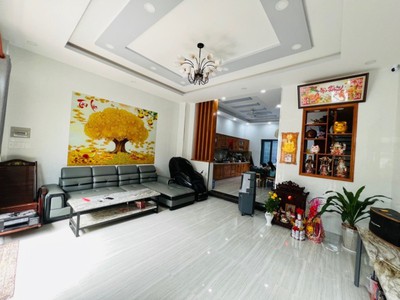 Bán nhà 96m2, 4 tầng, 3pn, q.2, lê đình quản - 9.15 tỷ 0