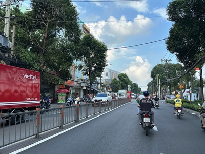 Bán nhà 4 lầu hxh ngang 4.6m 97m2 10pn khép kín vài bước ra quang trung gần sos 12.99 tỷ 0