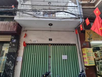 Nhà chính chủ 2C Thổ Quan KD sầm uất ngay sát đường Khâm Thiên 1
