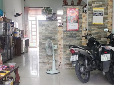 Bán nhà 4 tầng, 81m2, lê văn quới, bình hưng hòa a, giá 7.2 tỷ - vị trí vàng, sổ hồng chính chủ 1