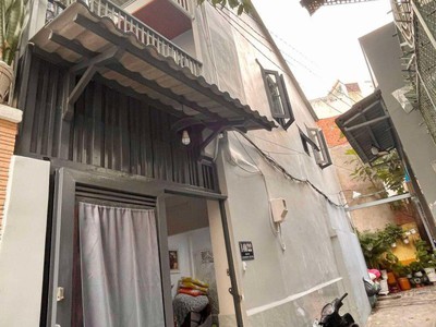 Hxh giáp tân bình - vài bước ra mặt tiền âu cơ - nhà đẹp 35m2, 2 tầng ở ngay - chỉ 4 tỷ xíu. 0