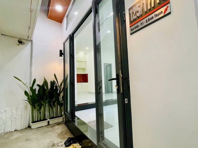 Đi bộ 10m ra mặt tiền đường vạn kiếp, q bình thạnh -  4 x 8m  - dọn vào ở ngay kc: 3 tầng, chỉ 0