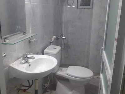 Bán nhà đại linh căn hộ dịch vụ - doanh thu ổn định 80tr/tháng  đàm phán ép giá thoải mái  dính 4