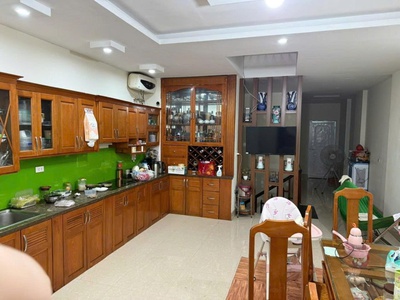 Bán nhà phố chùa láng - 75m  x 7 tầng - ô tô tránh - dòng tiền 500tr/năm - giá chỉ 21 tỷ 1
