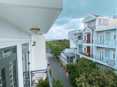 Nhà lô góc phạm văn chiêu thông thoáng, yên tĩnh, sạch sẽ 8.6vnd 1