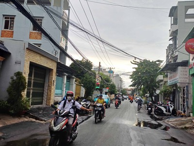 Ngộp bank bán gấp nhà 3 tầng 152m2 9.5 16 gần chợ hiệp bình hiệp bình chánh thủ đức chỉ 16.5 tỷ 0