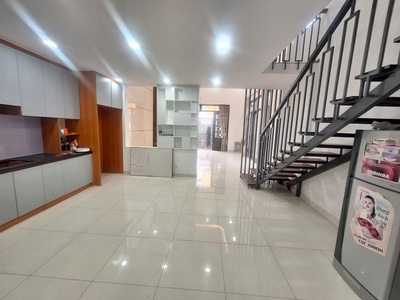 Bán nhà 2 tầng hẻm xe hơi gần chợ kiến thiết hiệp phú thủ đức 122m2 5.5 20  chỉ 6.2 tỷ 4
