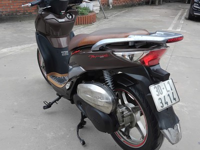 Xe giống xe SH. Xe chính hãng của hãng SYM 3