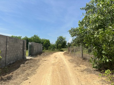 Đất biển lagi 1069m2 tân tiến, thị xã lagi gần biển tam tân giá ngộp 1