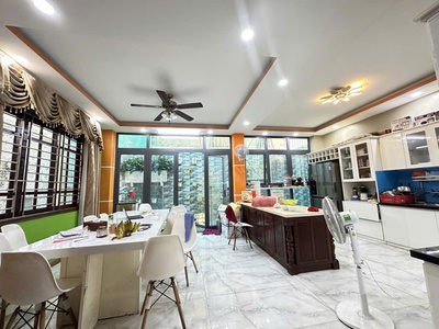 Biệt thự khu vip nam long, quận 7. 170m2 - 5 tầng - ngang 8m - chỉ 22.3 tỷ 0
