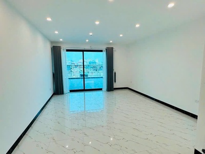 Bán nhà phố hồng tiến -vị trí hiếm kinh doanh đỉnh 59 m- 14,95tỷ 2