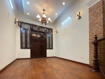 đường nguyễn trãi 73 m2 x 5 tầng k/doanh ô tô đỗ cửa 11.5 tỷ quận thanh xuân 2