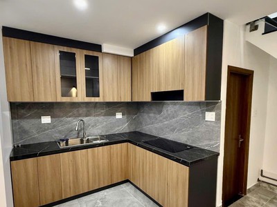 Nhỉnh 6 tỷ, 3tầng, 57m2, hxh, thông âu cơ, trần văn quang p10 tân bình 2