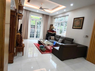 Bán nhà hoàng cầu, đống đa 52m ngõ ô tô tránh - kinh doanh 1