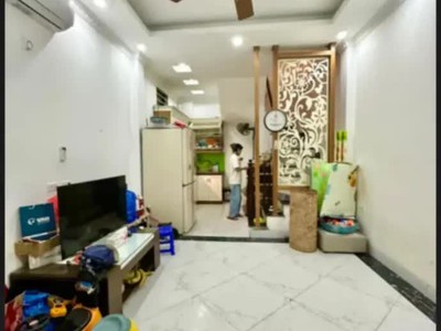 Nhà phố 8/3 - Lô góc 2 thoáng - Ngõ thông - KINH DOANH - 40M2 - 5 tầng -  6 TỶ 1