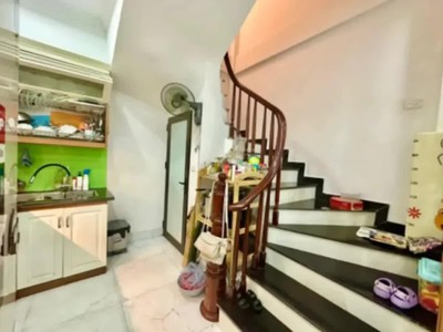 Nhà phố 8/3 - Lô góc 2 thoáng - Ngõ thông - KINH DOANH - 40M2 - 5 tầng -  6 TỶ 3