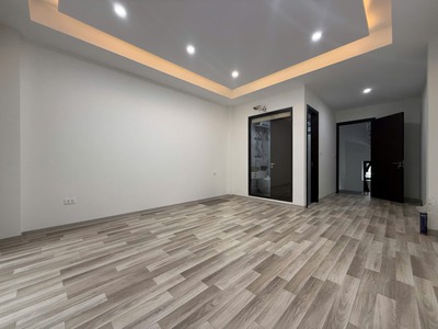 Nhà 77 Bùi Xương Trạch Lô Góc Hai Mặt Thoáng Ngõ Nông Rộng 1