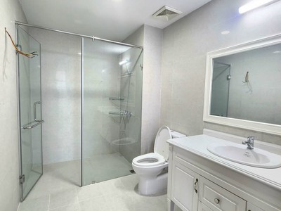 Căn hộ 3 phòng ngủ, 124,5m, nội thất cơ bản hoàn thiện- Iris Garden, Mỹ Đình. 5