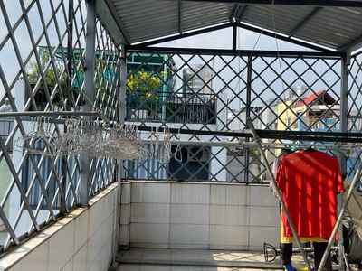 Nhà chính chủ  lê văn sỹ , dt 55m2 , 5 pn , 6 wc , hẻm thông đẹp giá 6 tỷ 850 4