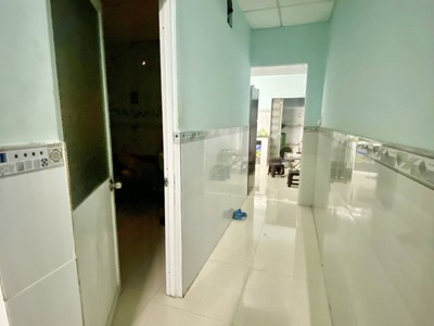 Hẻm 6m chuẩn 1 trục ht13, ngay chợ hiệp thành - nhà trệt lửng - 3pn   đang cho thuê 5tr/tháng 4