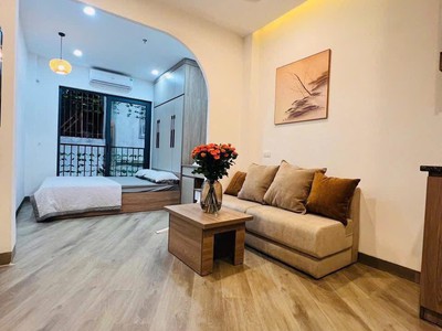 Tòa ccmn trần duy hưng 100m2x 8t th/máy -27 phòng kk,150 triệu/tháng,27.2 tỷ 0