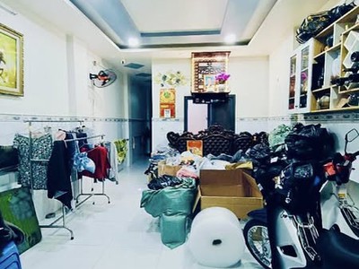 Vị trí kd đ.ỉnh - gần chợ p18 - tân hương - 2 tầng - nhà mới 60m n4 15 nhỉnh 8 đồng 1