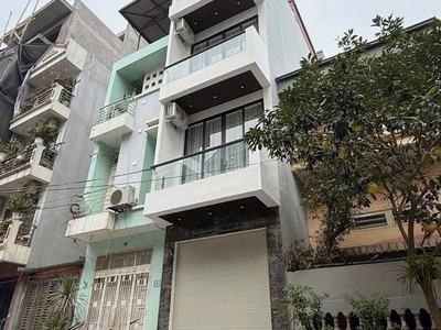 Bán nhà cv ngọc thuỵ, khu phân lô giáo viên. 40m x 4t oto tránh, vỉa hè. chỉ hơn 11 tỷ. lh 0