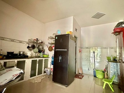 Nhà 4.1x22m giá siêu tốt chỉ 3.6 tỷ, hẻm xe hơi, gần chợ minh phát 2