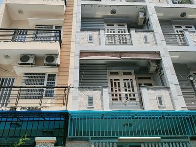Bán nhà -quang trung p8 gò vấp, xe hơi , dt 56m2  4.2mx13.5m -  4tầng - 4pn khép kín sân thượng 0
