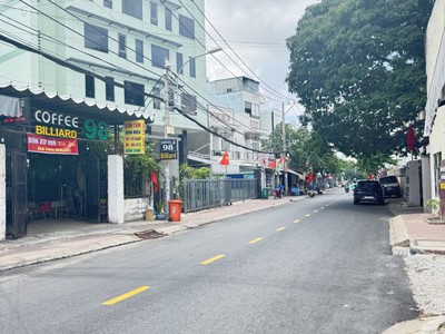 Bán nhà 92m , 2 tầng, 3pn, q.9, 5.6 tỷ, sổ hồng 4