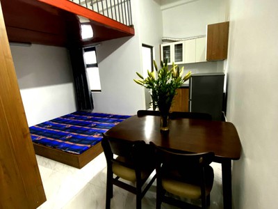 Chính chủ bán gấp nhà ngõ ô tô kinh doanh ngõ 43 trung kính, cầu giấy  dt 48m2   4 tầng. 9.45 tỷ. 2
