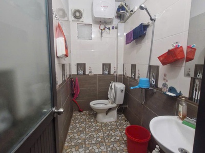  bán nhà lô góc   trần hòa   44m  x 2 tầng   ngõ thông   chỉ 2.5 tỷ  1