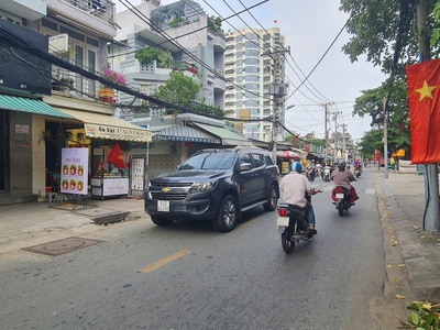 Cho thuê nhà mặt tiền huỳnh thiện lộc 72m , 1lầu - gần chung cư 4