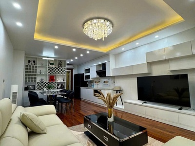 Bán nhà phân lô nguyễn văn huyên, ôtô tránh, kinh doanh bất chấp, 56m2 chỉ 18 tỷ 0