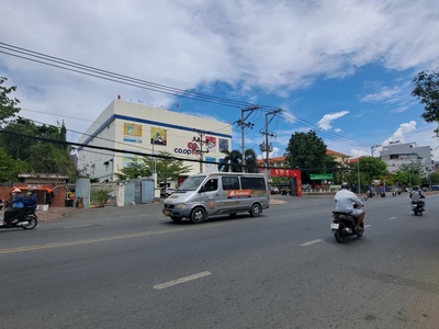 Bán nhà 3 tầng mặt tiền huỳnh tấn phát, q7   gần coopmart   dt 9x27m   giá 15 tỷ 1