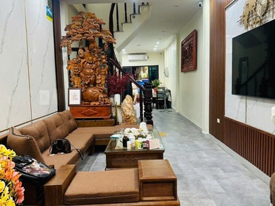 Pl q. đội lai xá, 82m -4t, ôtô tránh 2 thoáng, view hồ tuyệt đẹp, giá 10.3tỷ 0