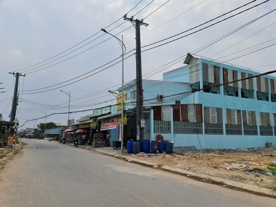 Đất đẹp - đầu tư sinh lời - chính chủ cần bán đất mặt tiền đường chợ chiều, đức hòa, long an 0